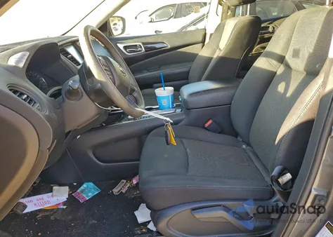 2018 Nissan Pathfinder S z USA, uszkodzony, nr VIN 5N1DR2MN0JC656543